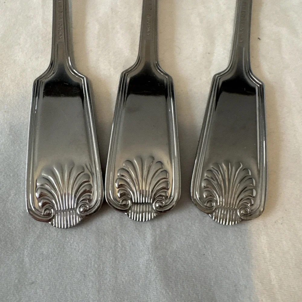 Towle LONDON SHELL CONTINENTAL Tablespoon 8 1/2
